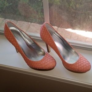 Calvin Klein coral Kendall heels